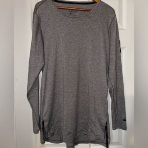 Nike Pro utility fitted training top Men’s L